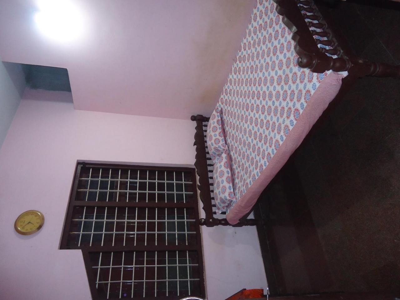Rajatheeram Beach Homestay & Backwater Cruise Alleppey Alappuzha Dış mekan fotoğraf